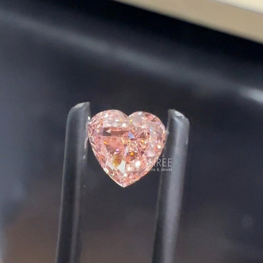front view of pink color heart shaped lab grown diamond