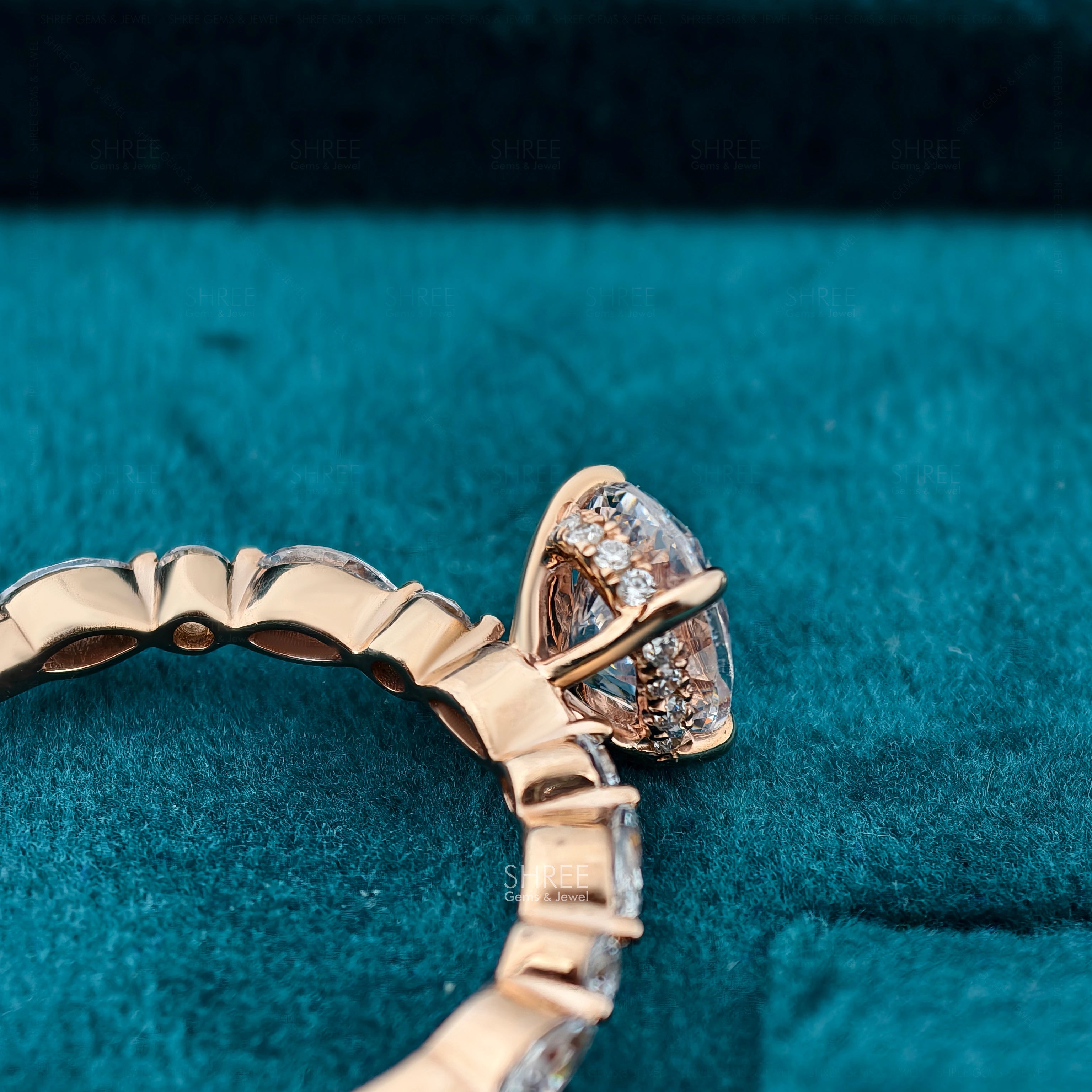 Side Metal View of Oval Cut Diamond Engagement Rings​

