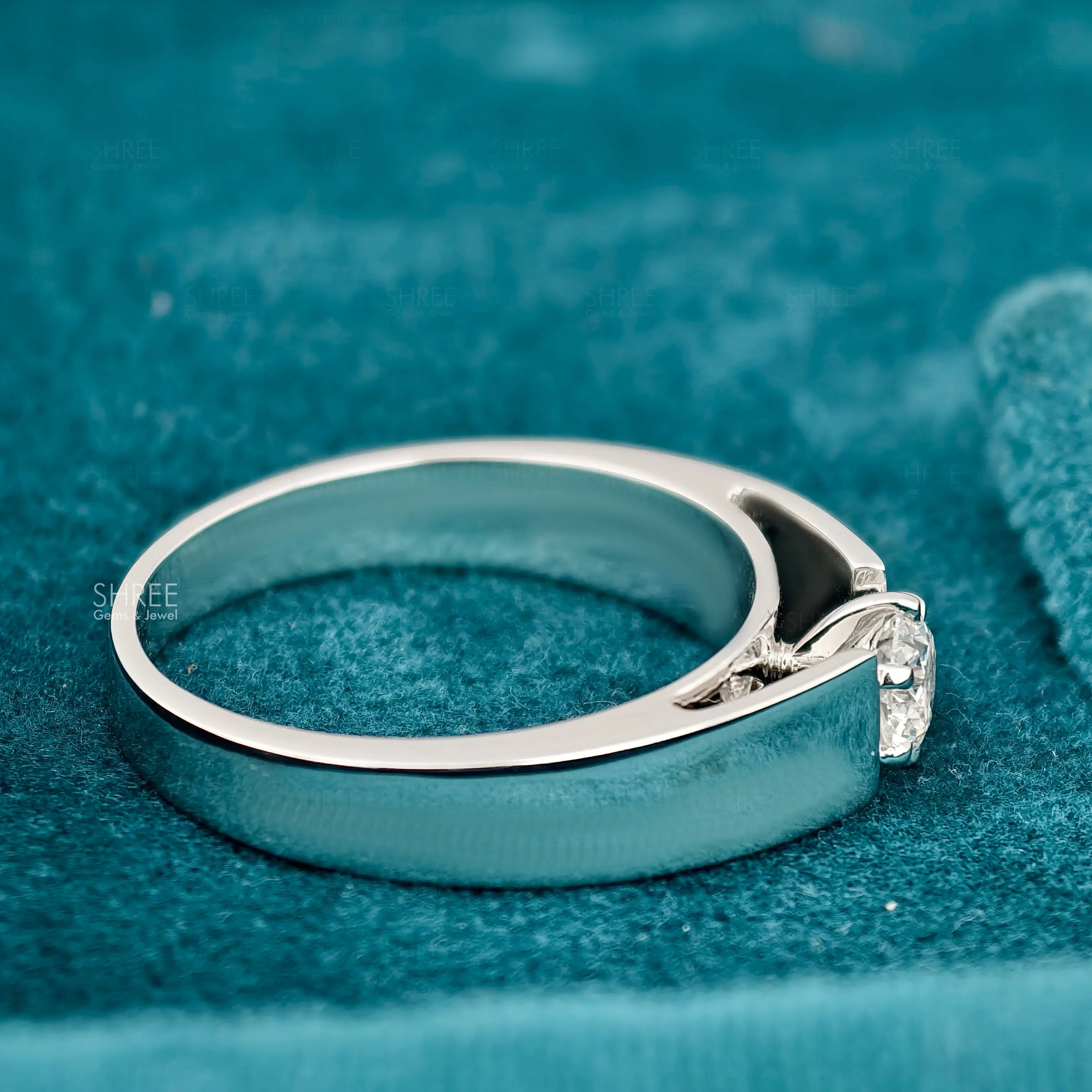 Top View of 0.50 Ct Lab Created Diamond Promise Rings​