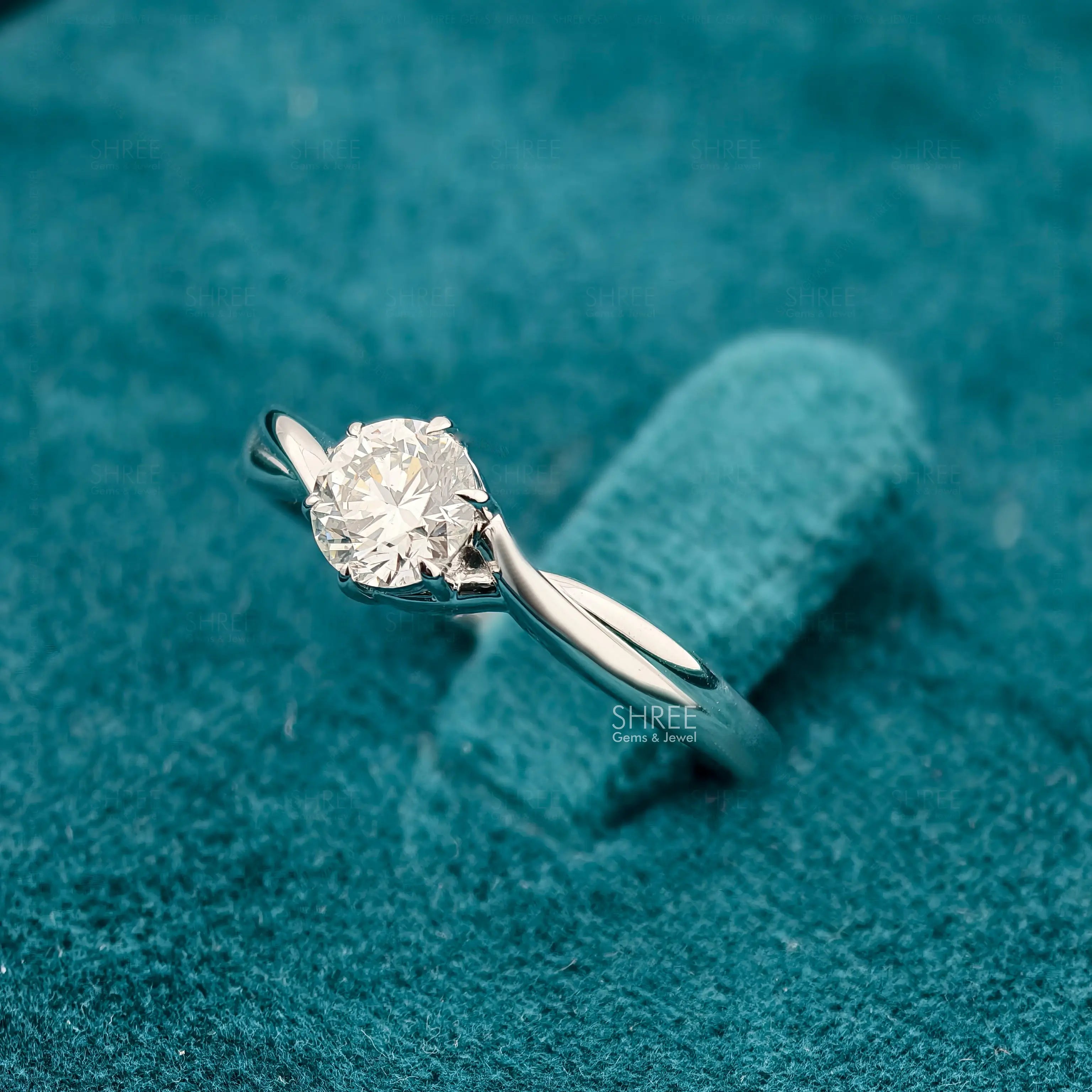 Side view of 0.50 ct solitaire lab diamond promise ring​