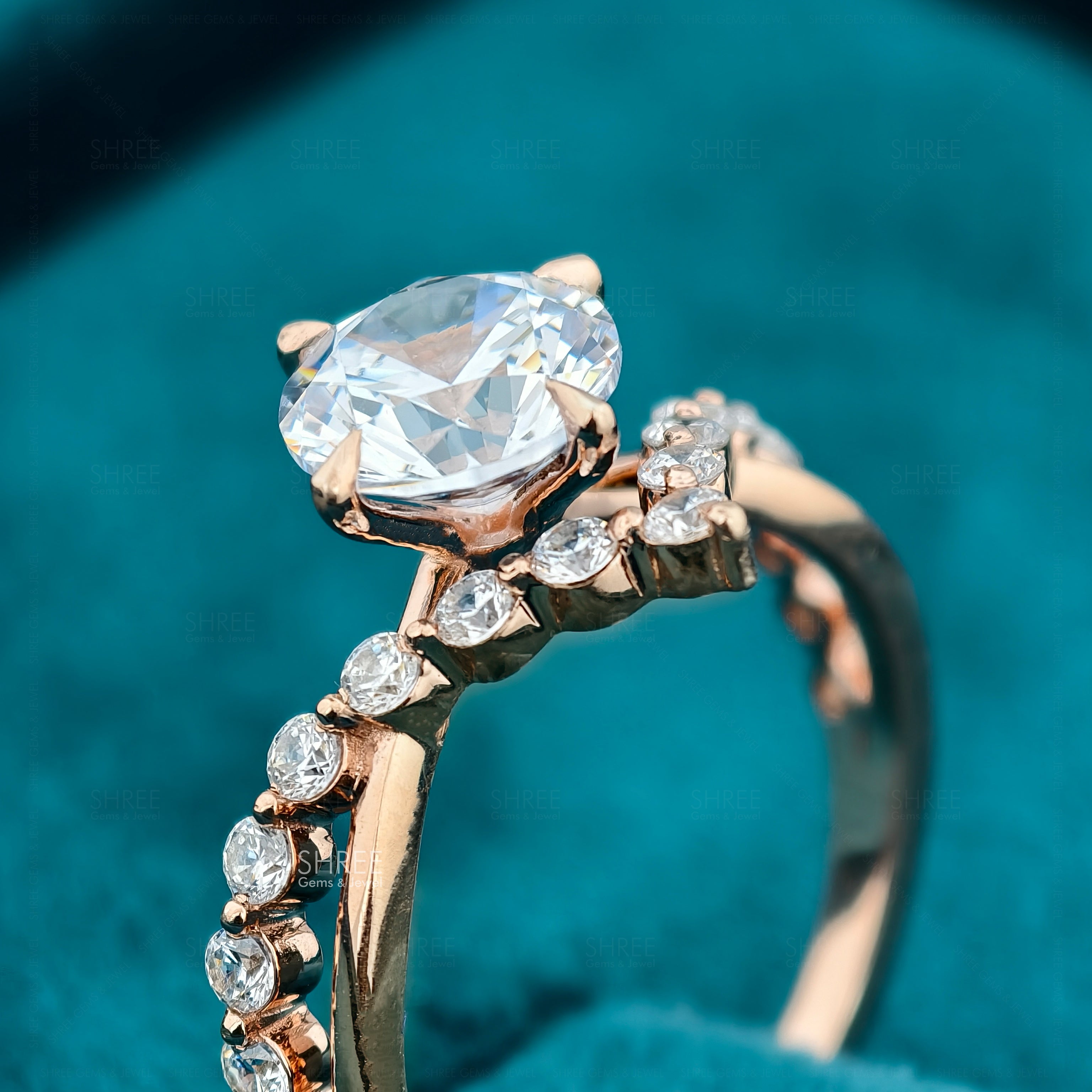 Round Shaped Lab Diamond Curved Wedding Band
