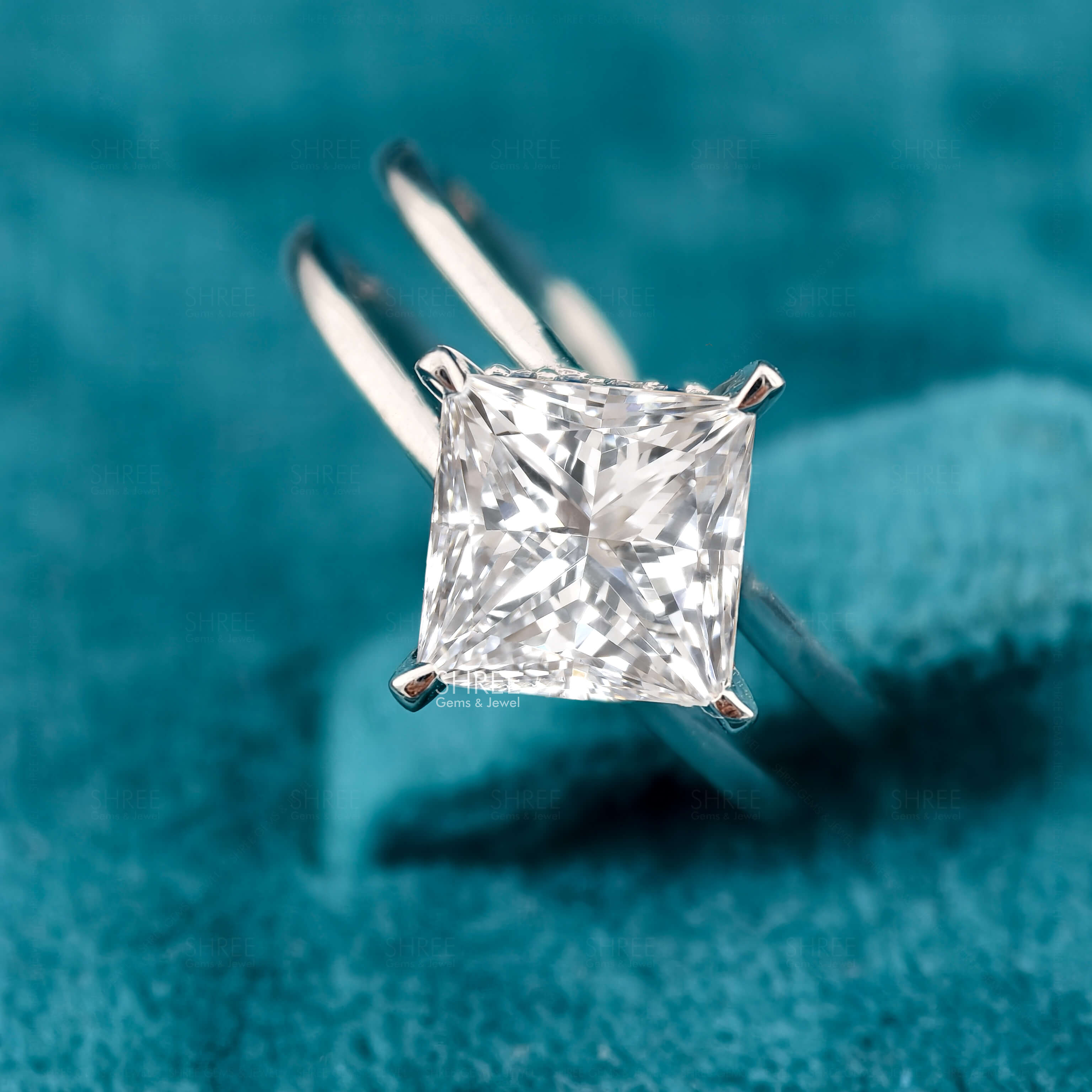 Top View of Hidden Halo Princess Cut Engagement Ring​
