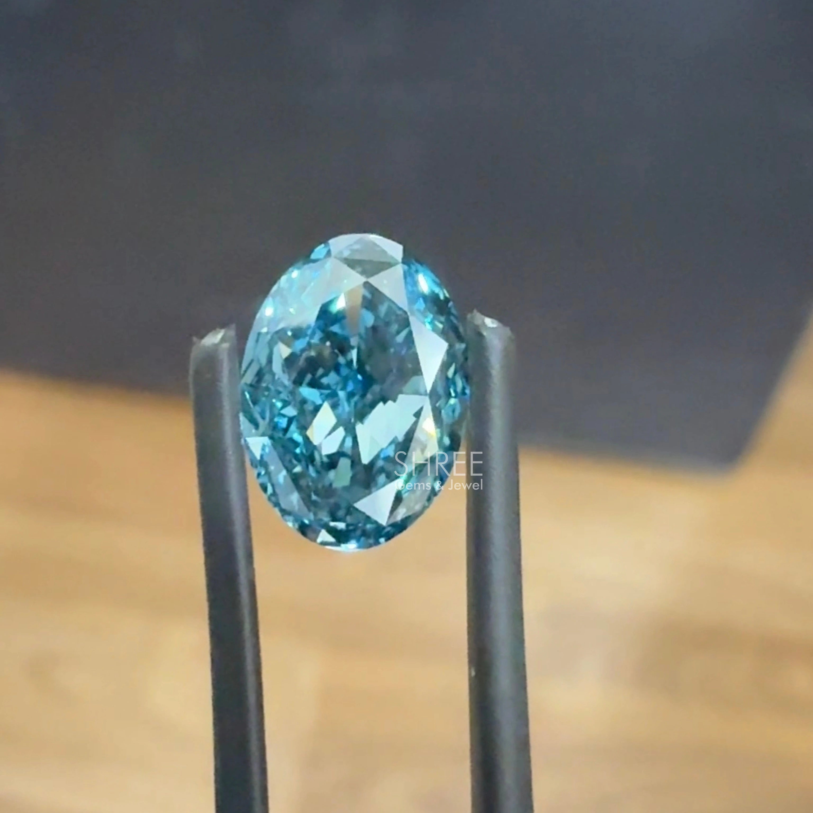 front view of fancy vivid blue diamond​