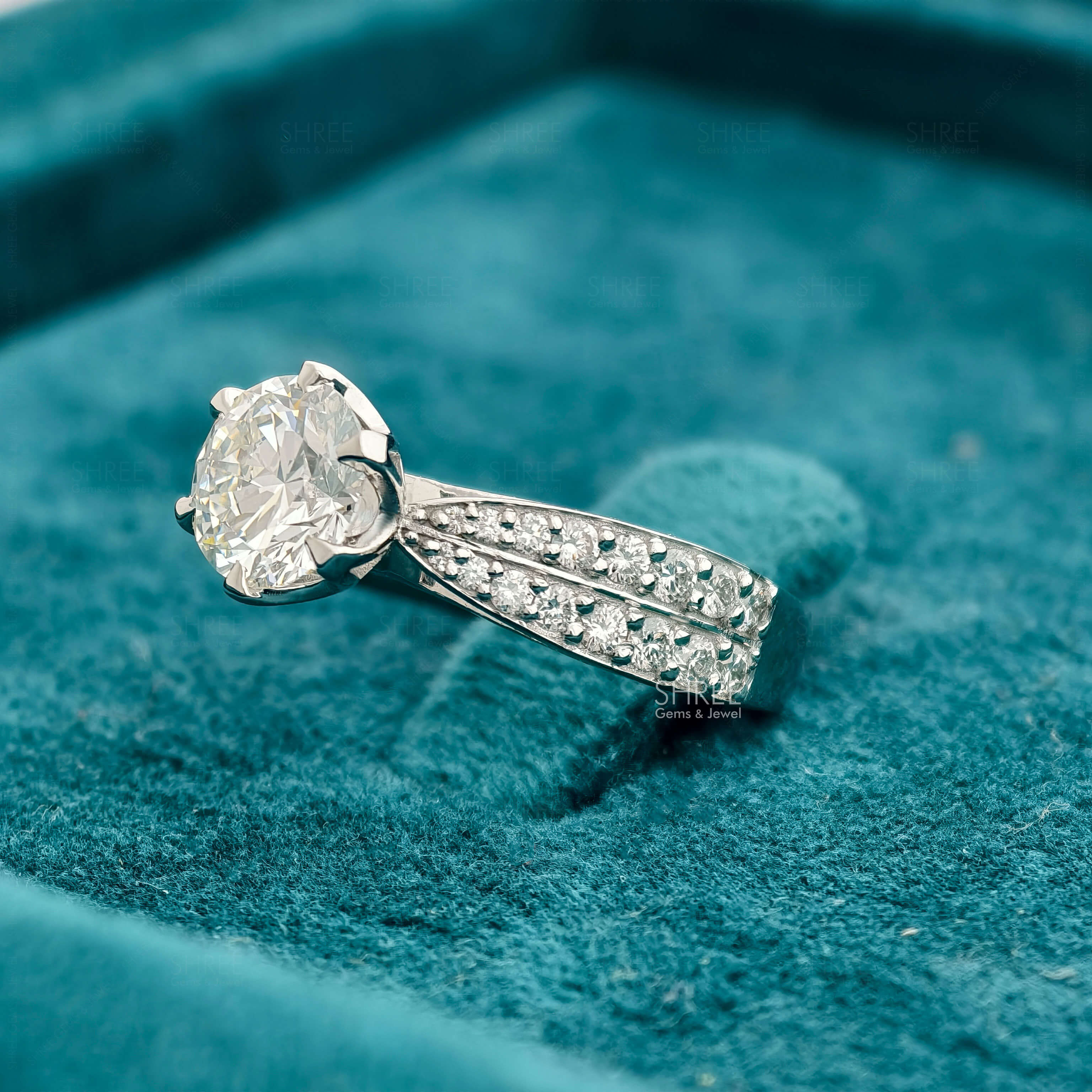 Close View of 1 Carat Round Brilliant Lab Grown Diamond Ring with Side Accents