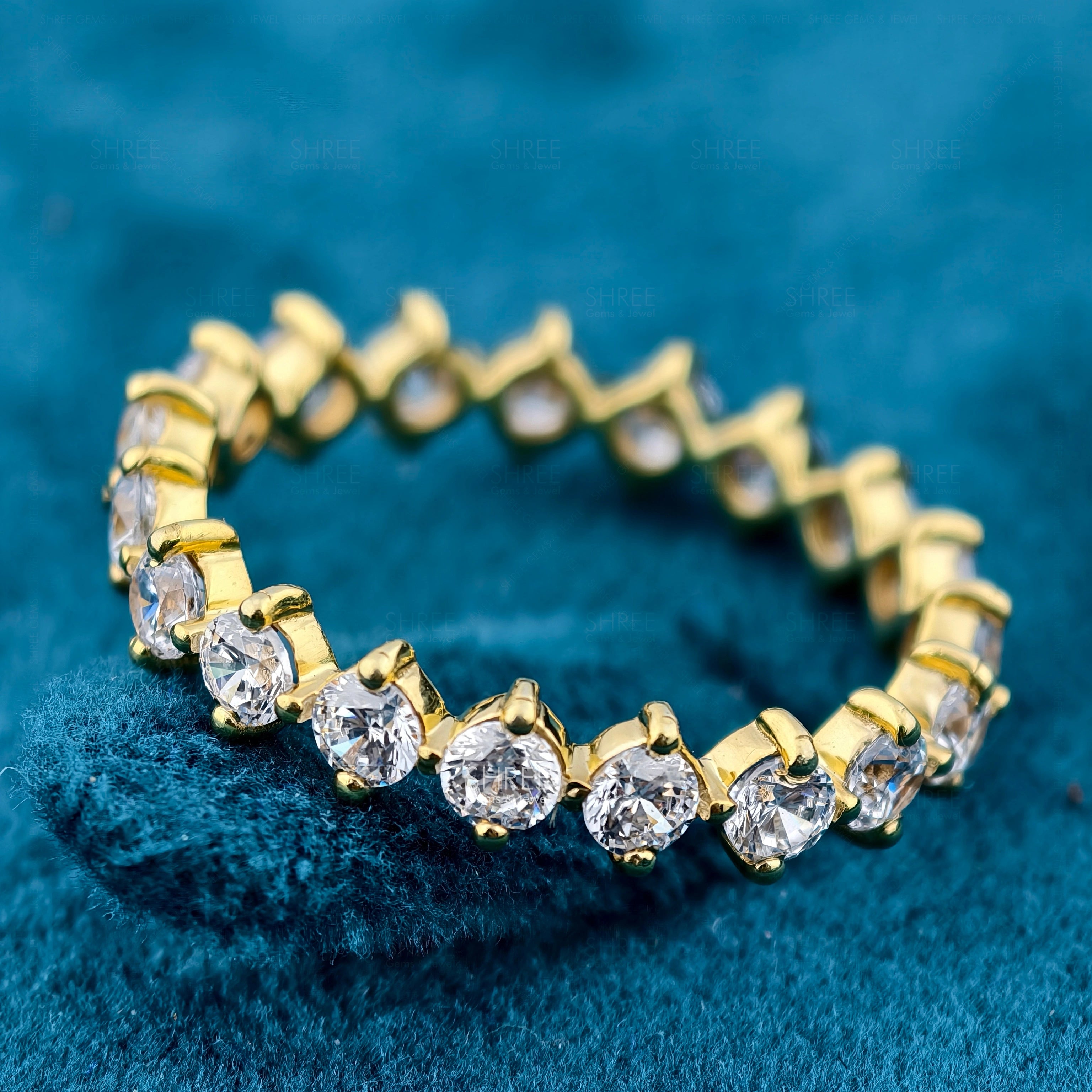 Front Straight View of 1 Carat Round Lab Grown Diamond Full Eternity Ring