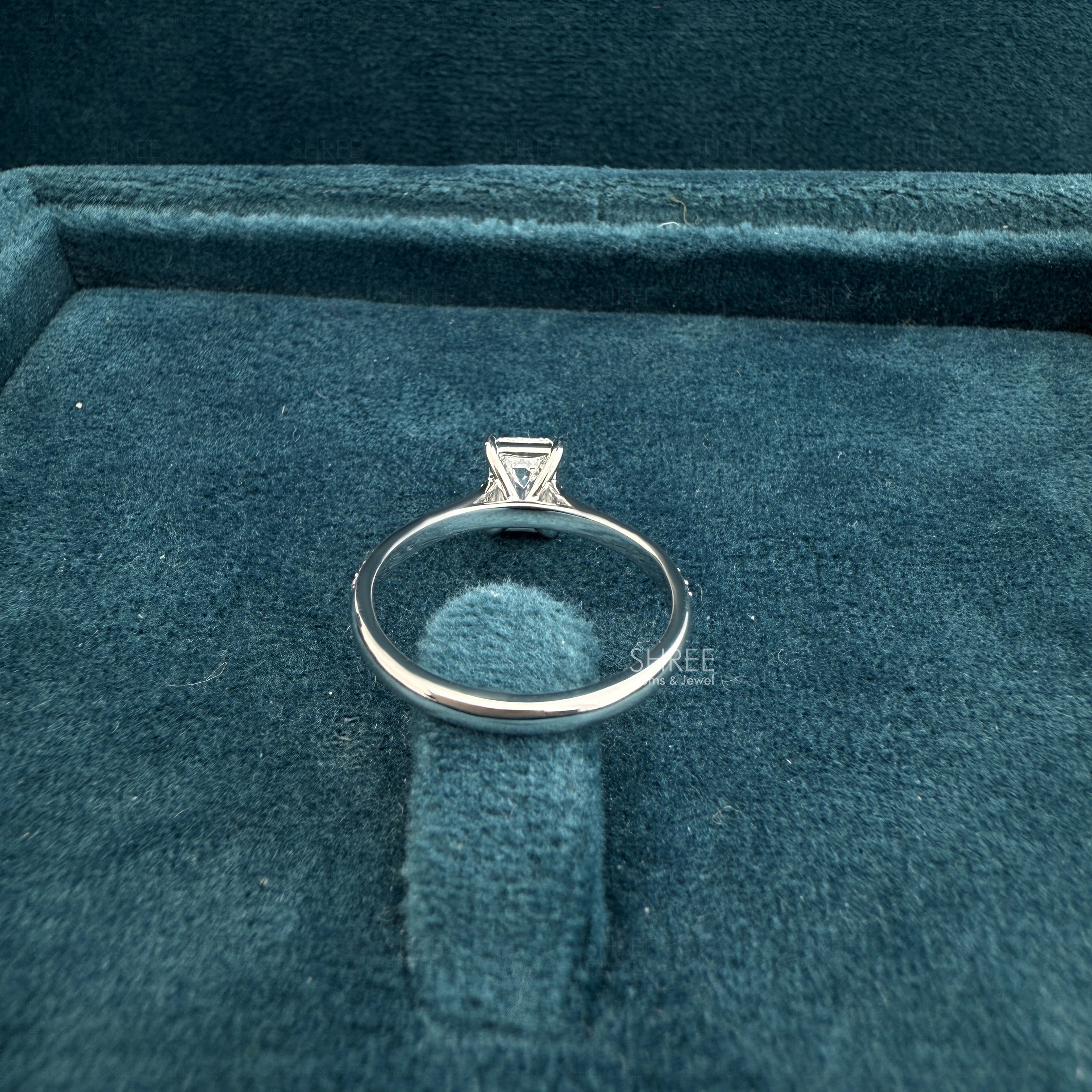 Back View of 1ct Lab Grown Diamond Ring​