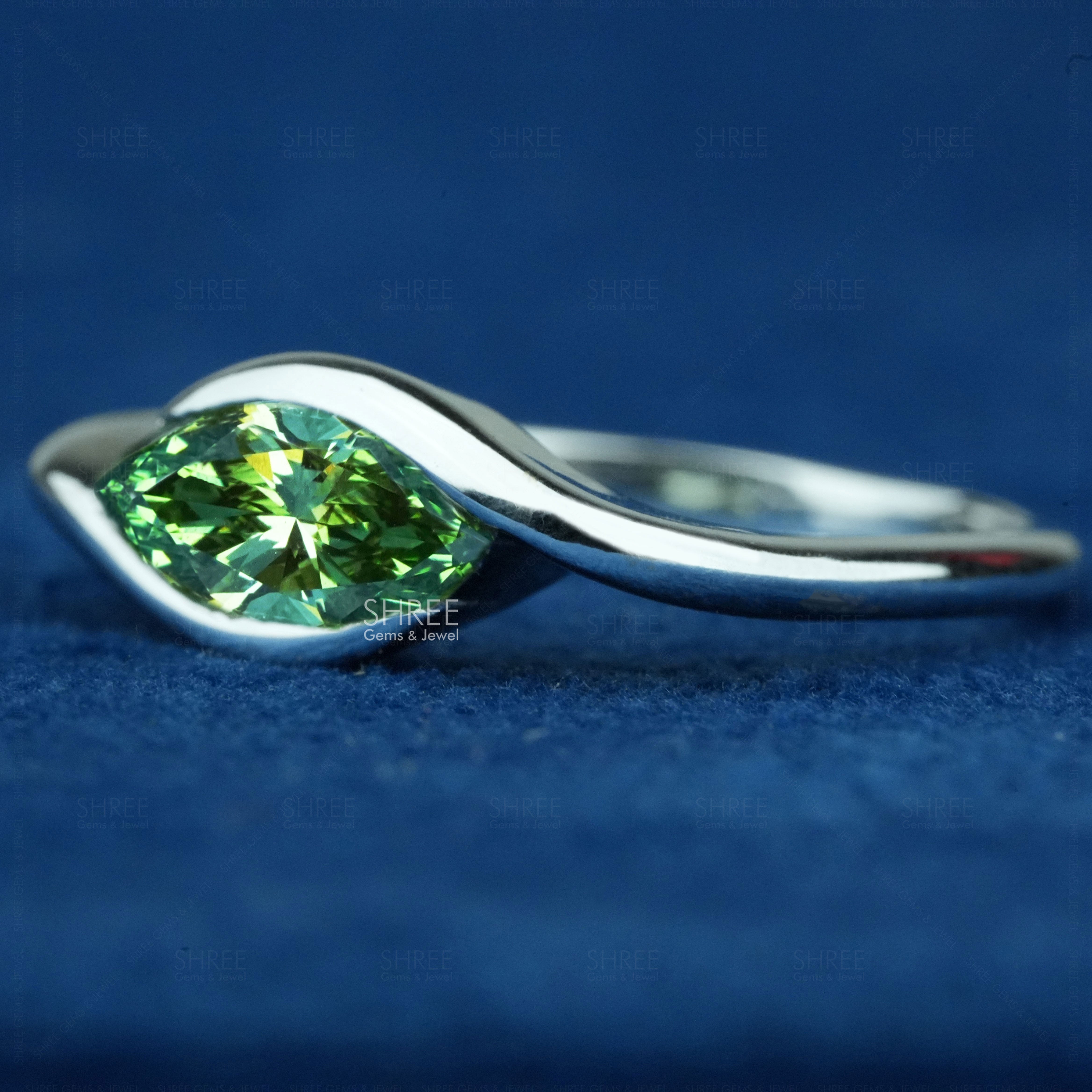 side view of solitaire 1 ct diamond ring​
