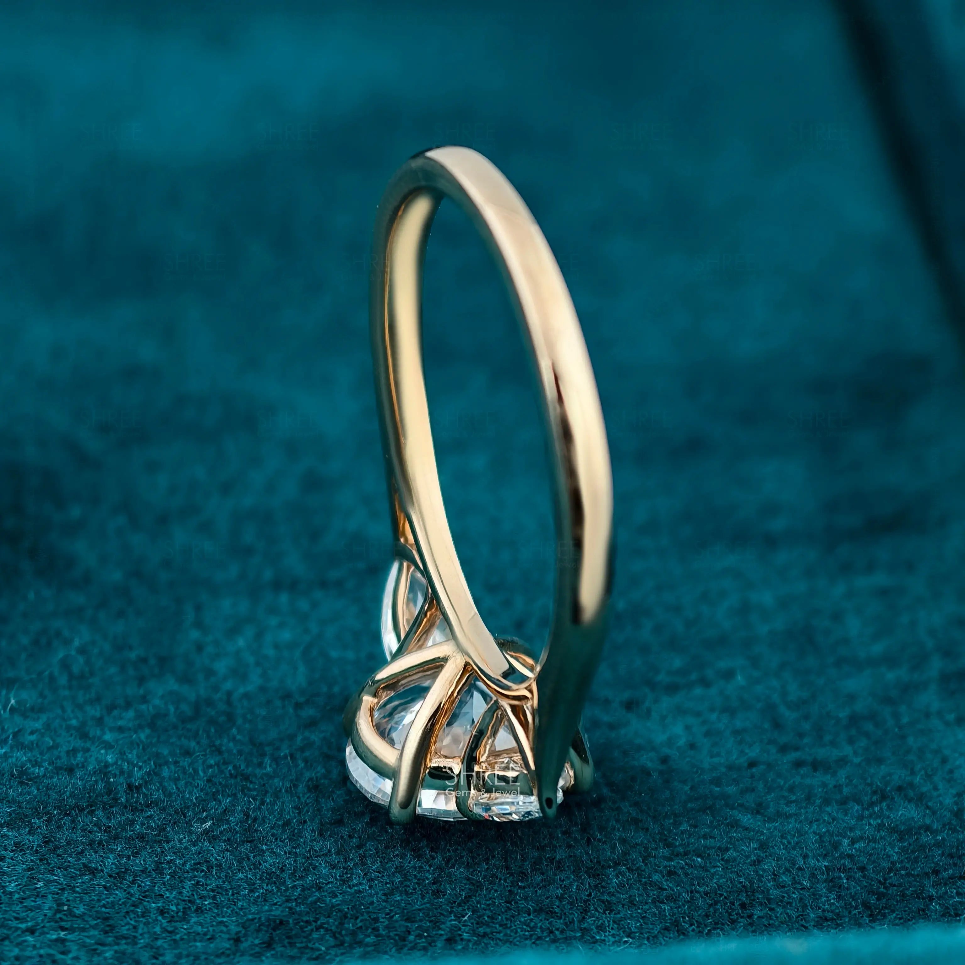 Full Ring Structure View Of1 Ct Oval & Pear Cut Three Stone Lab Grown Diamond Ring​