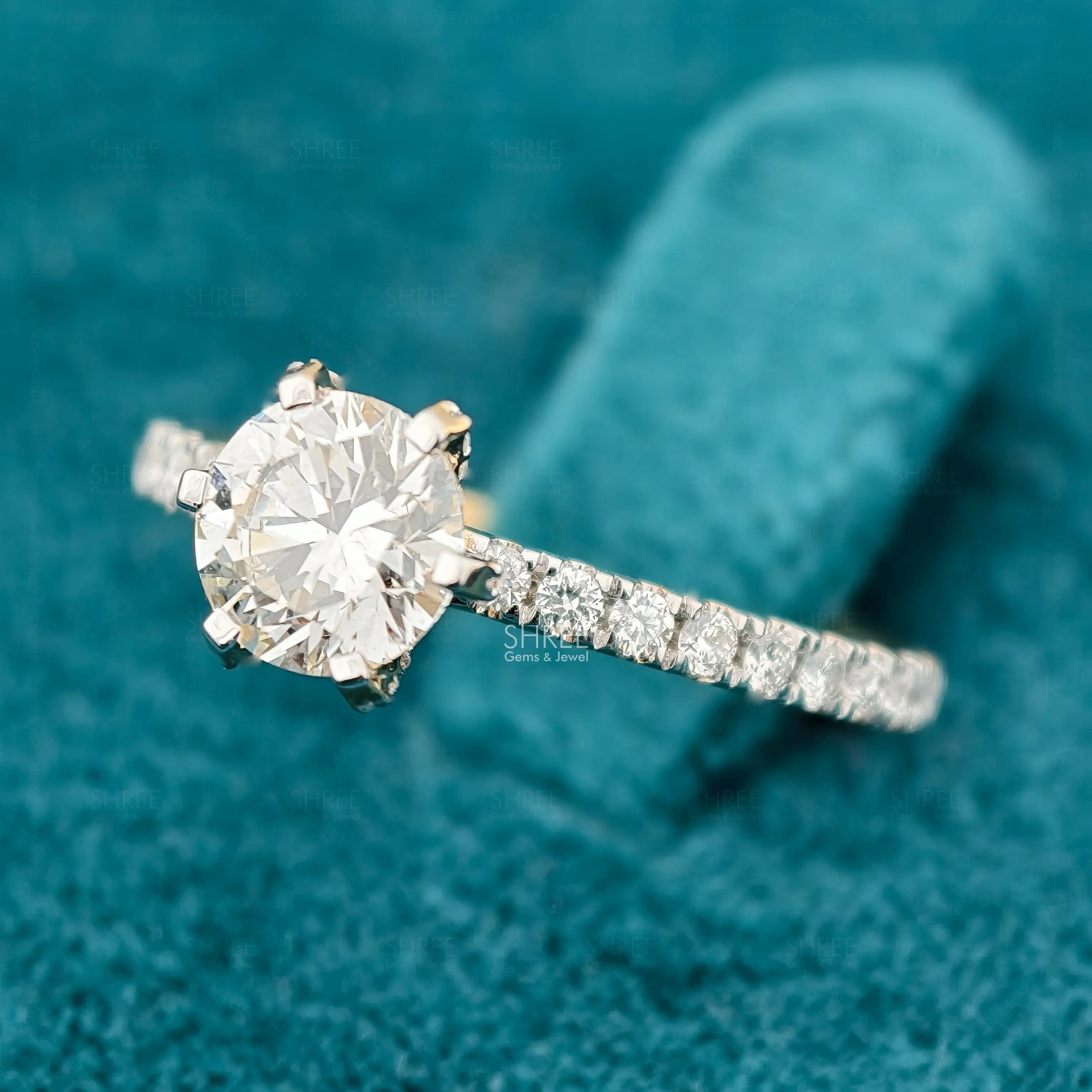 Side View Of Round Diamond Engagement Ring