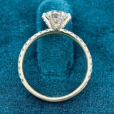 top view of 1 ct round cut diamond ring