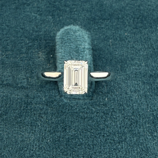 Front View of Solitaire Diamond Rings Emerald Cut