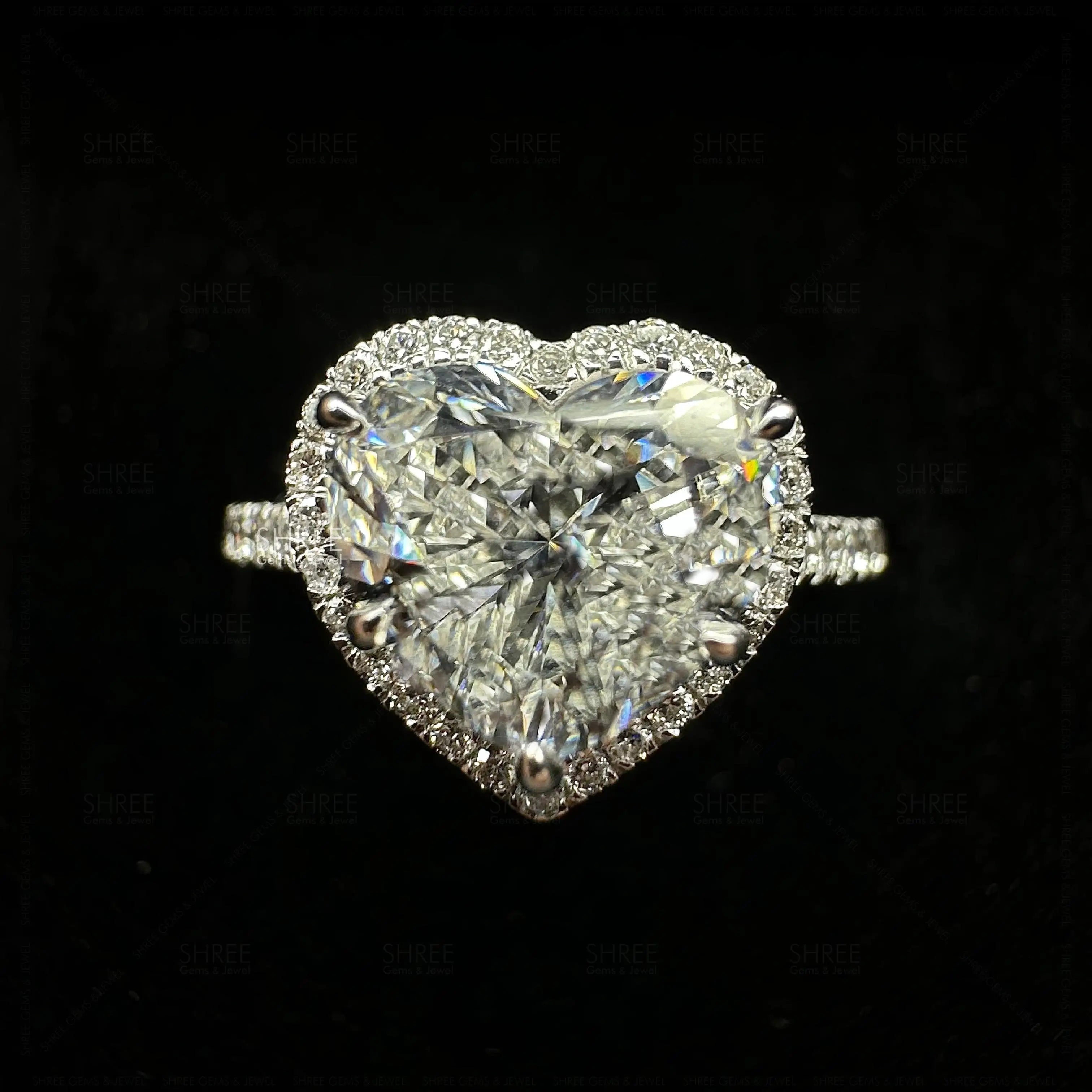 Front view of heart halo diamond ring
