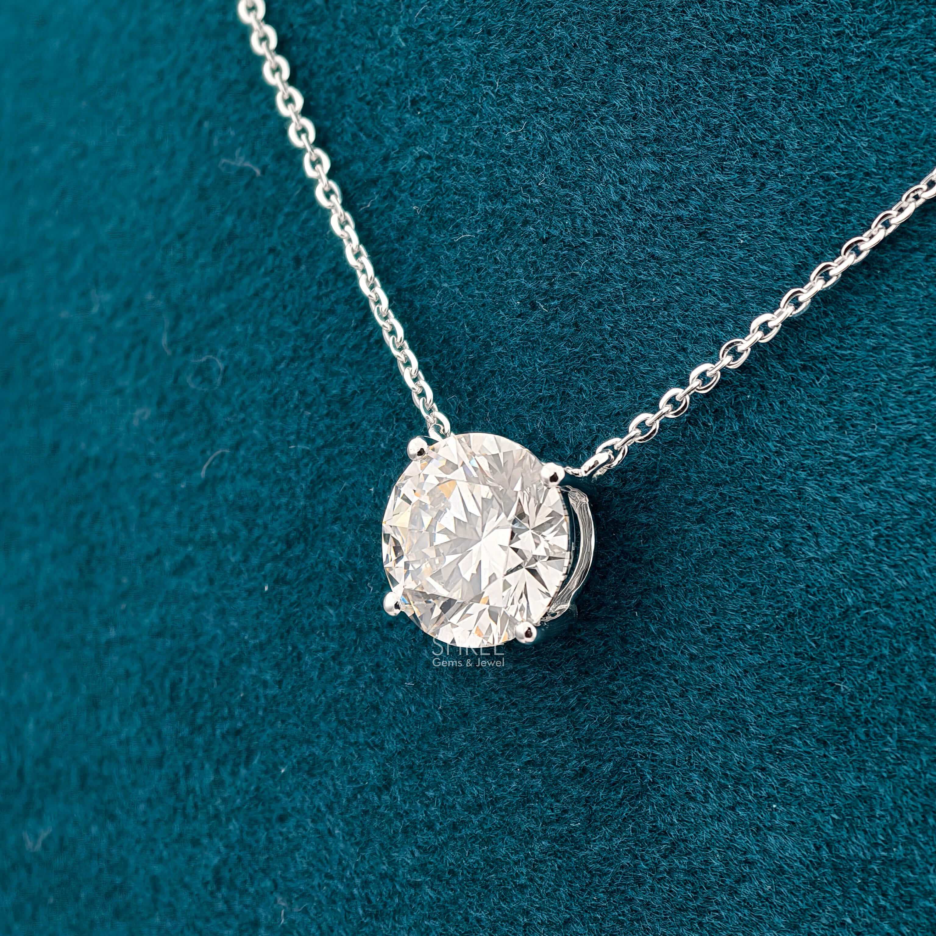 side view of lab diamond necklace​
