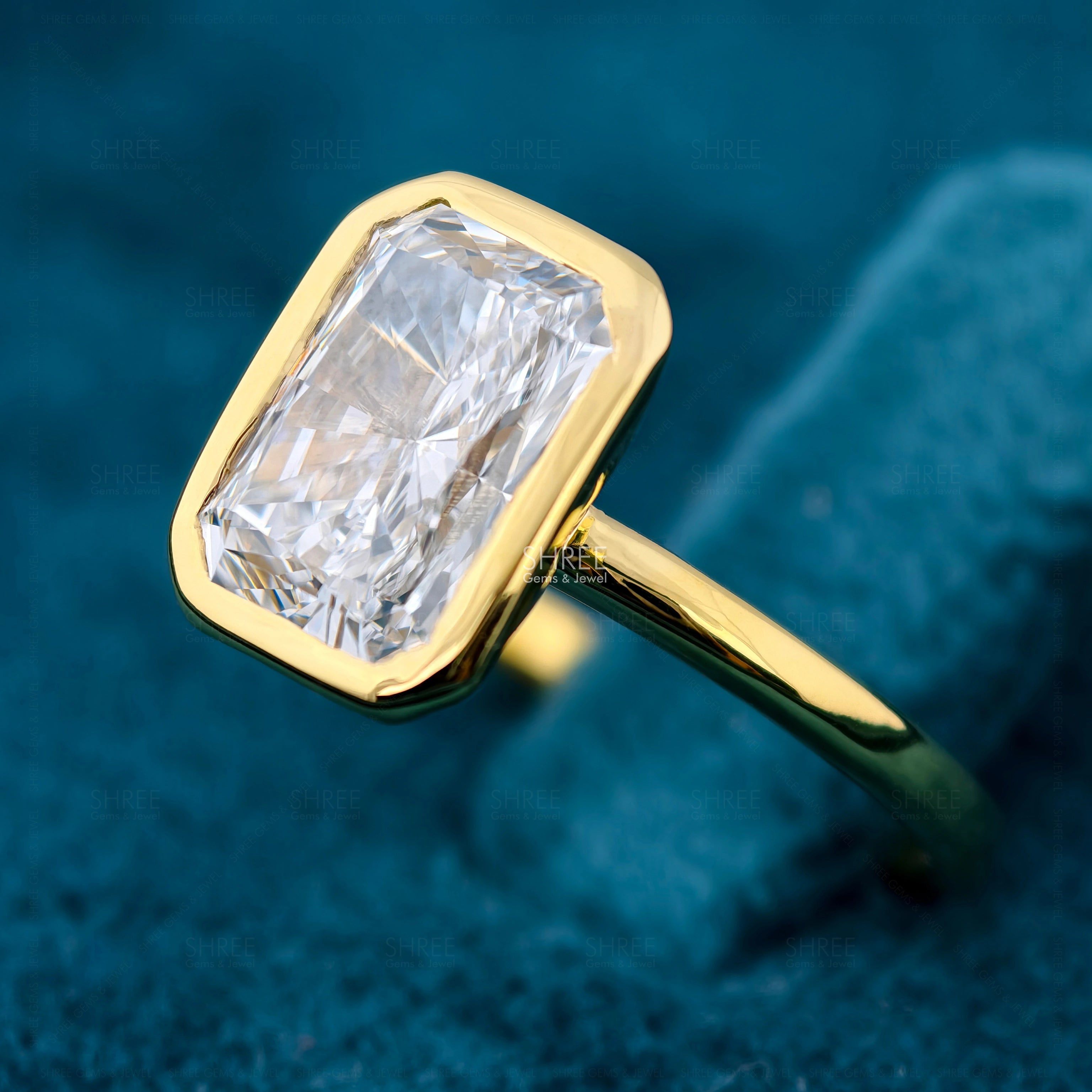 Side View of Solitaire Radiant Cut Diamond Ring​