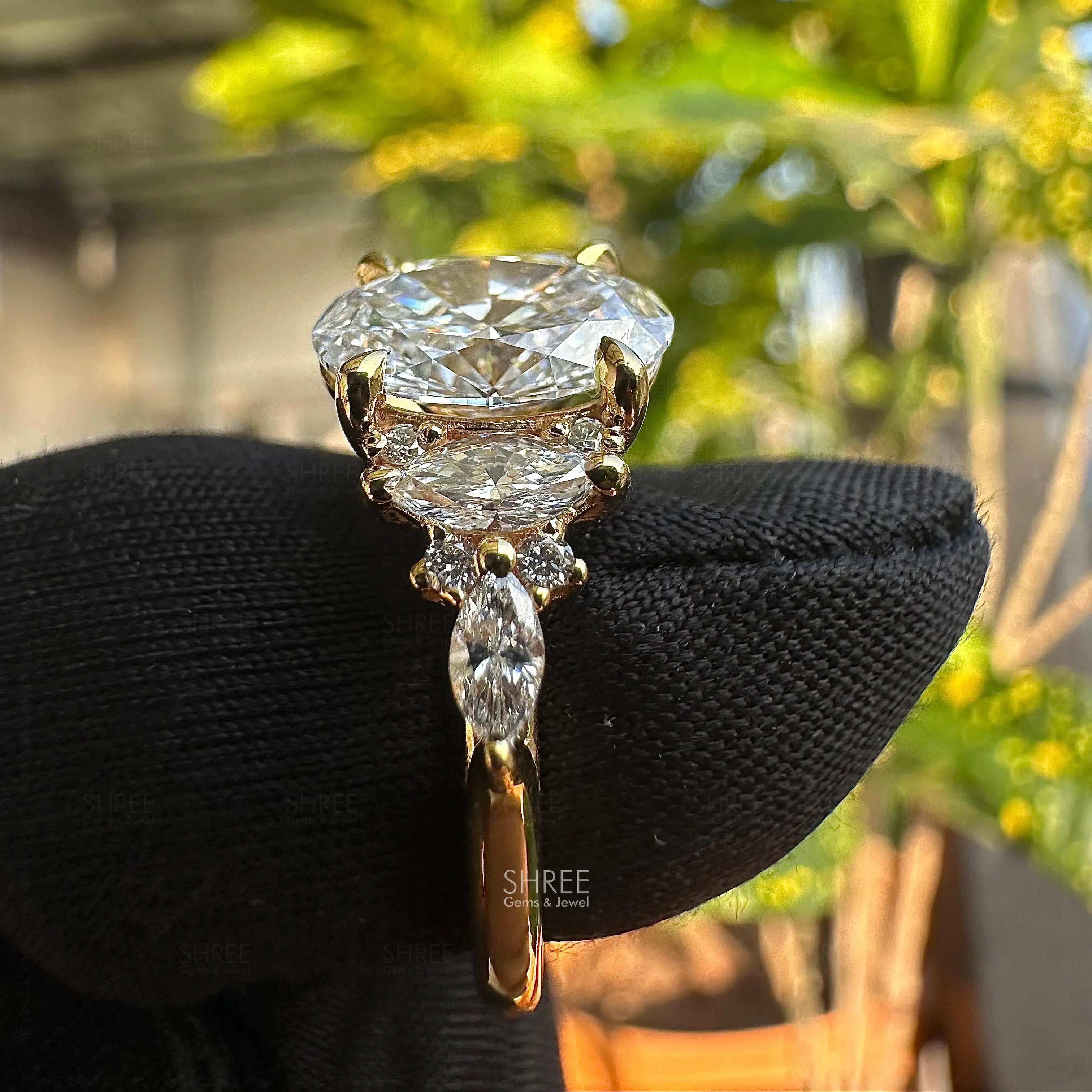 side view of oval diamond ring