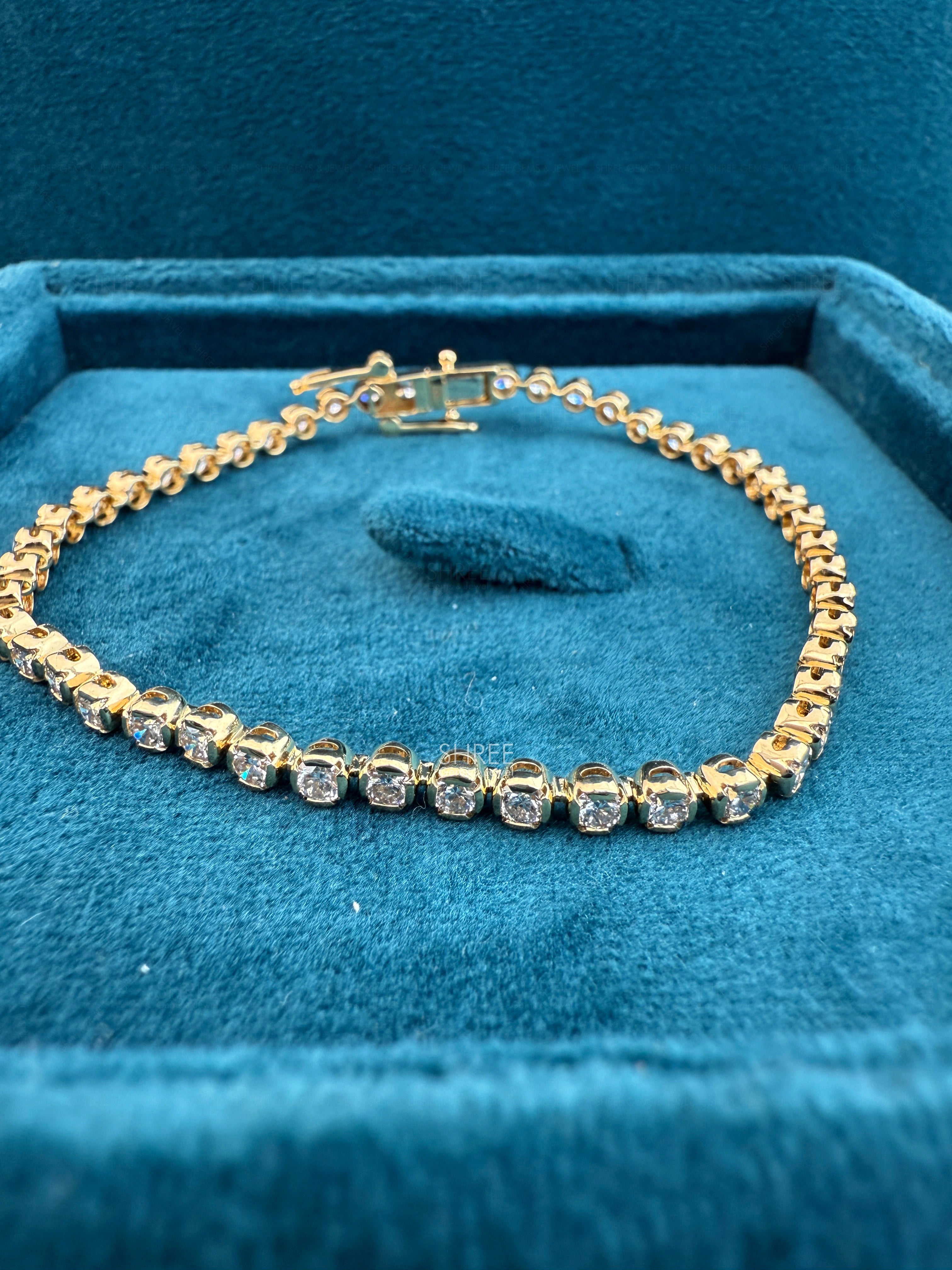 Full View Of 4 Ct Round Diamond Tennis Bracelet For Unisex