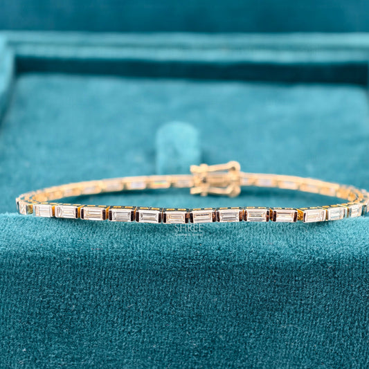 Front View Of 5 Ct Baguette Diamond Tennis Bracelet​