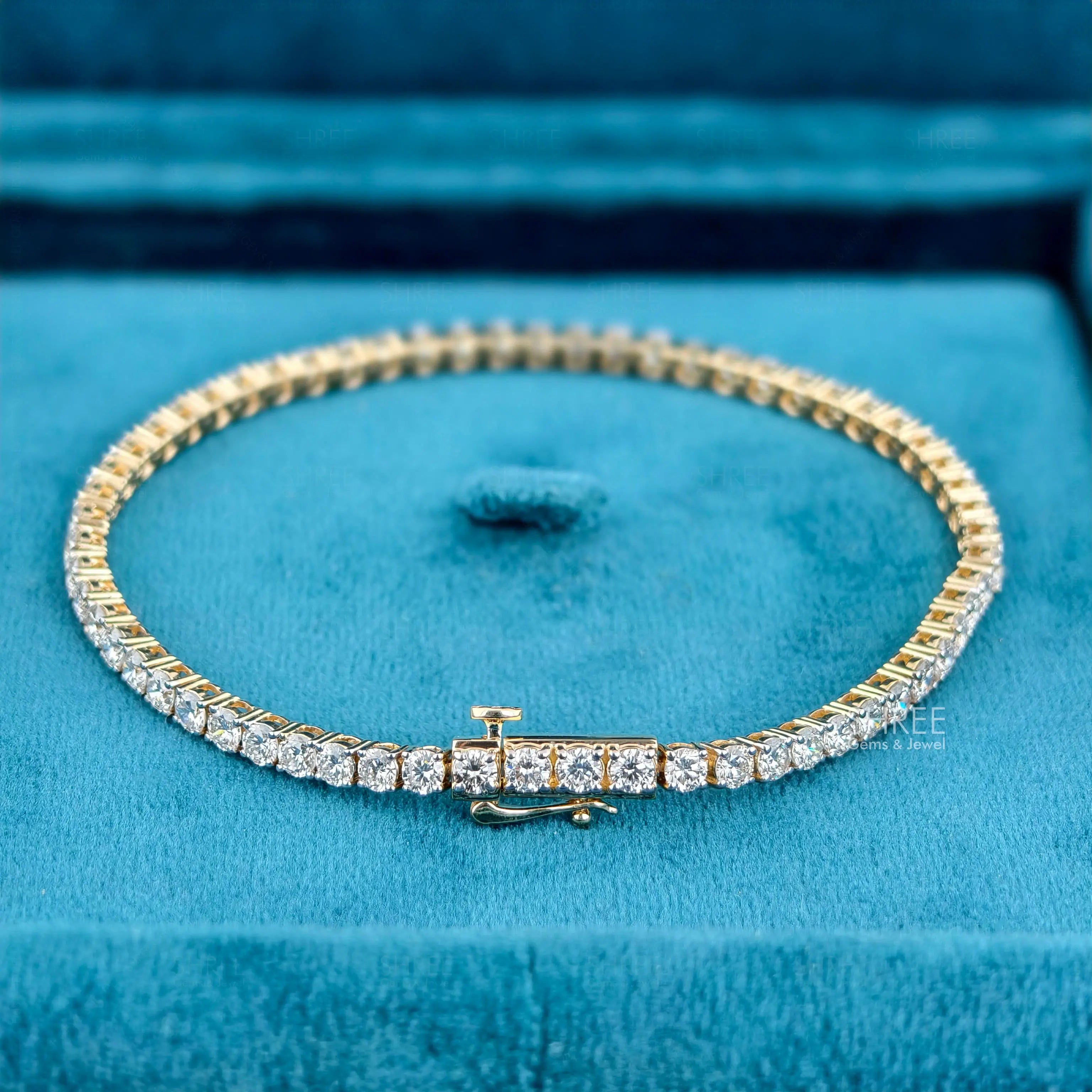 Lock View of 5 Carat Lab Grown Tennis Bracelet​
