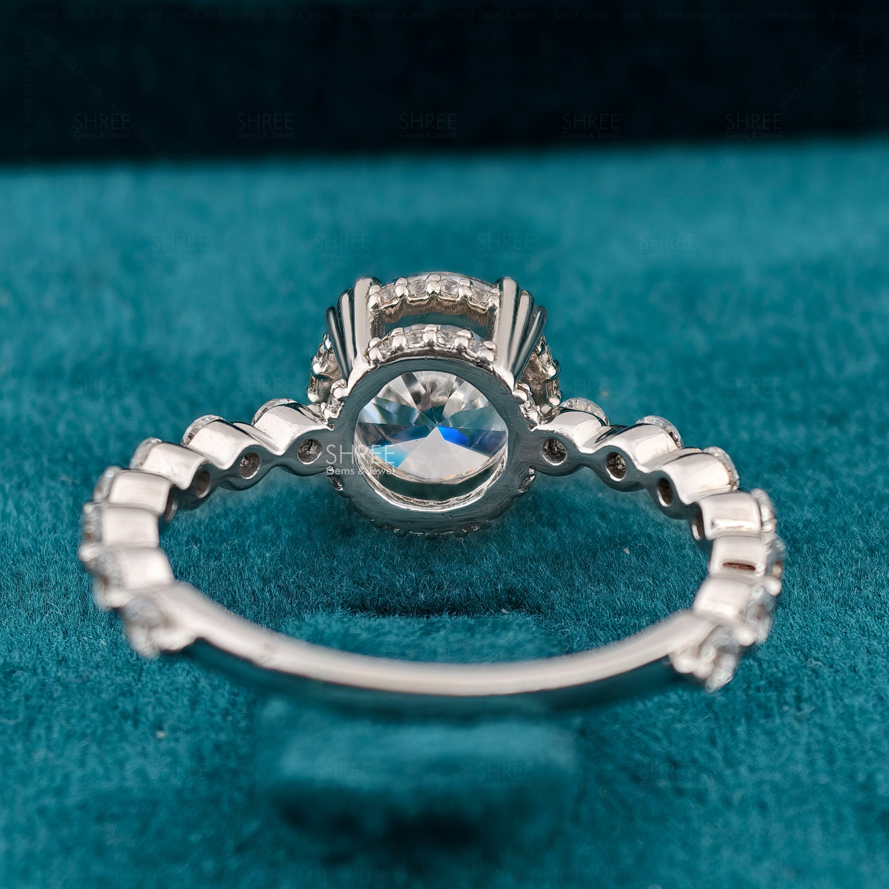Round Shape Lab Grown Diamond Hidden Halo Engagement Ring