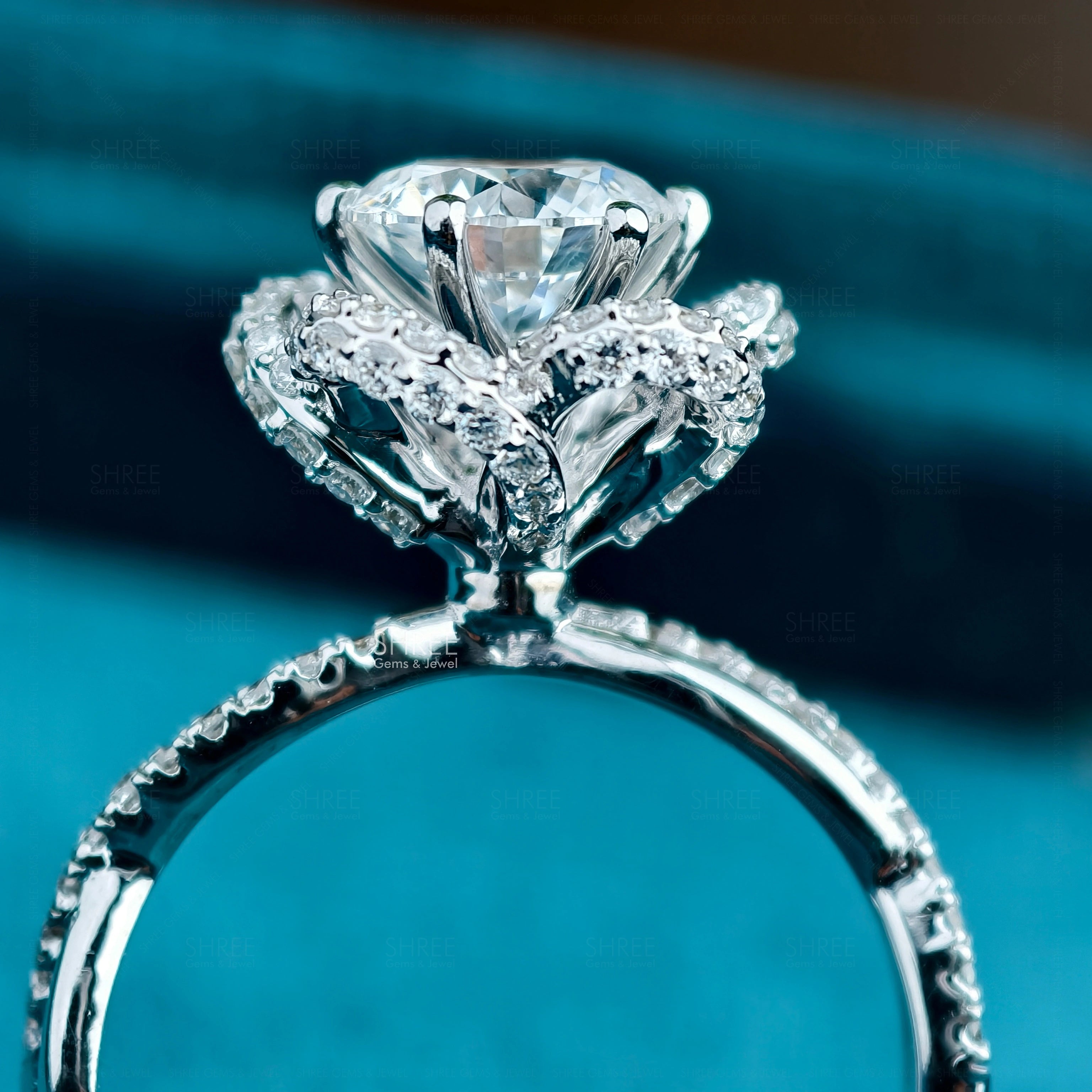 Focused Setting View of Floral Cluster Diamond Ring​

