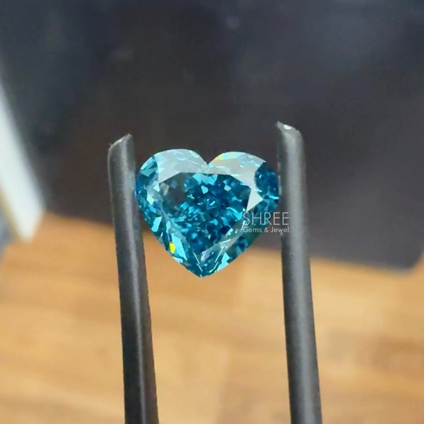 Front View of 1 Ct Fancy Vivid Blue Diamond​