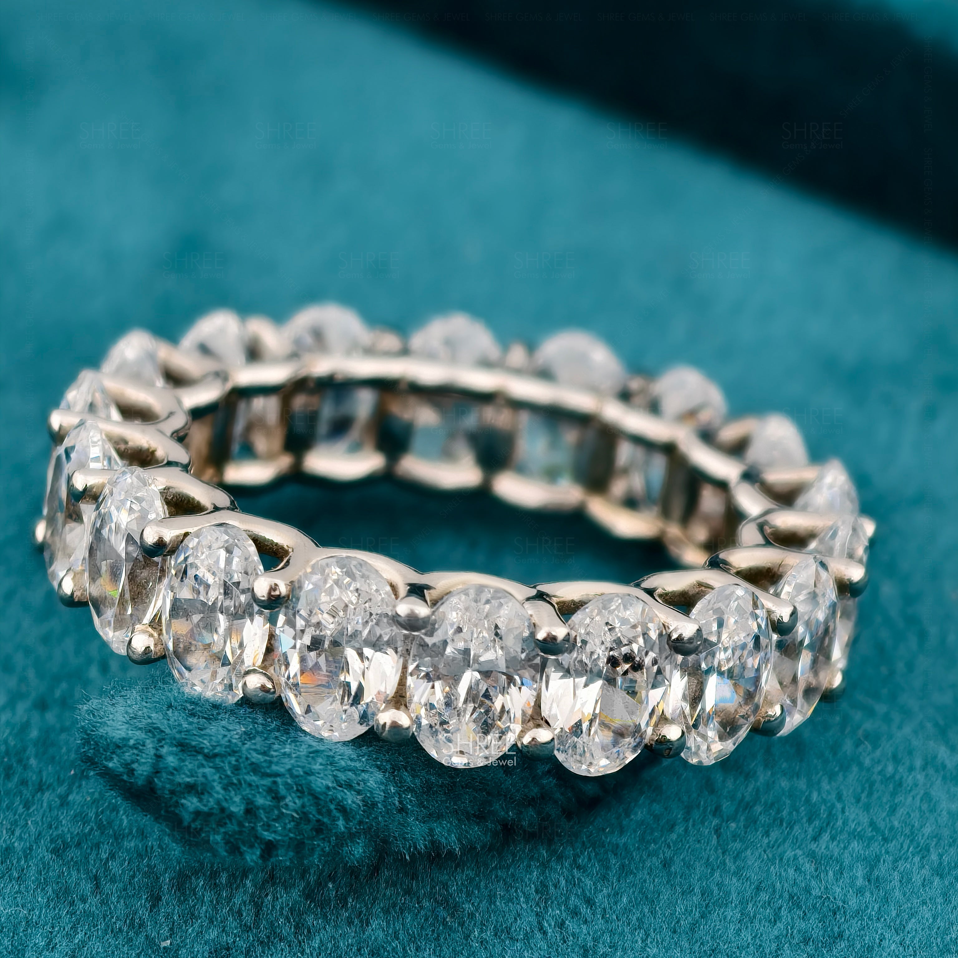 Comfortable Wedding Band For Women