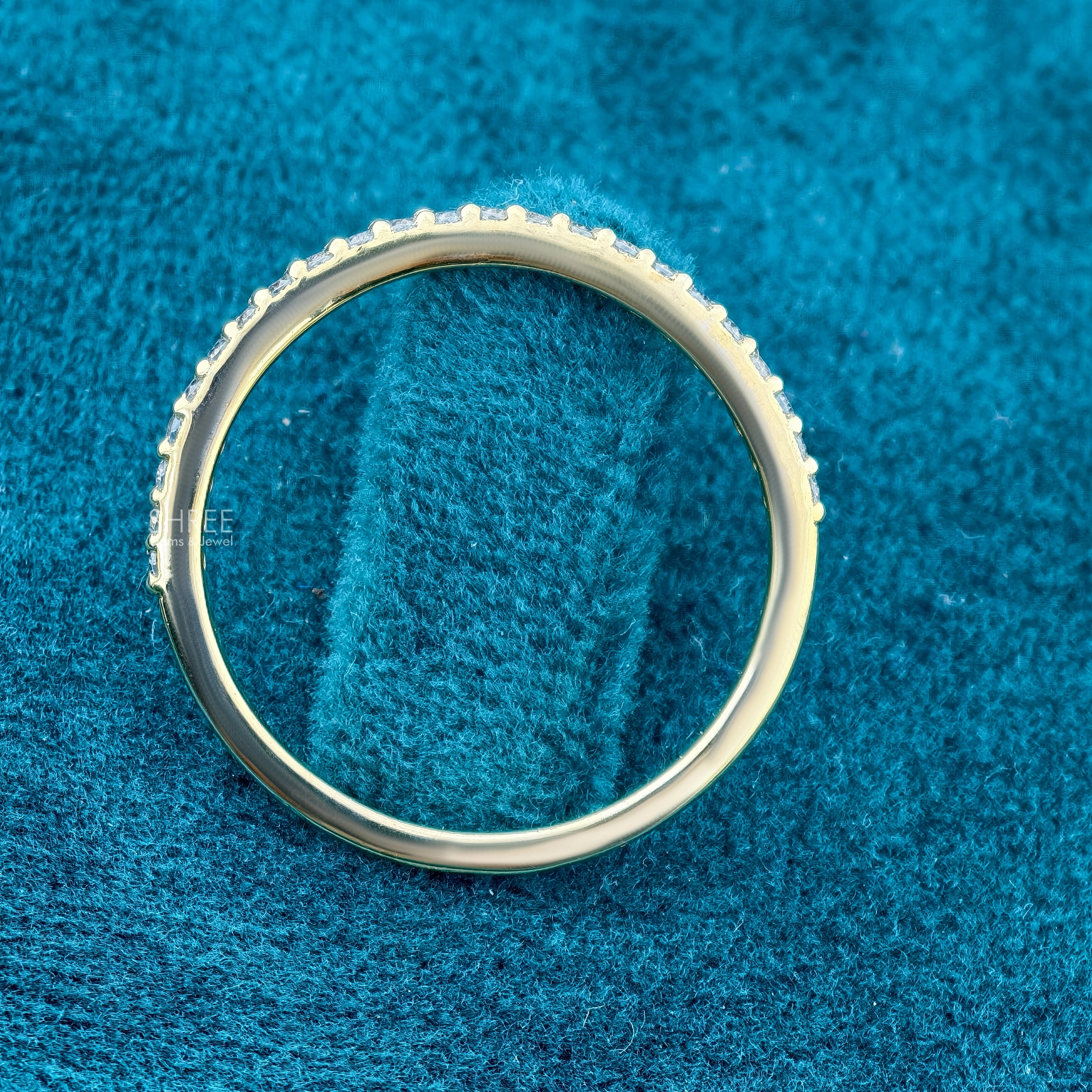 Top view of lab grown diamond wedding band​

