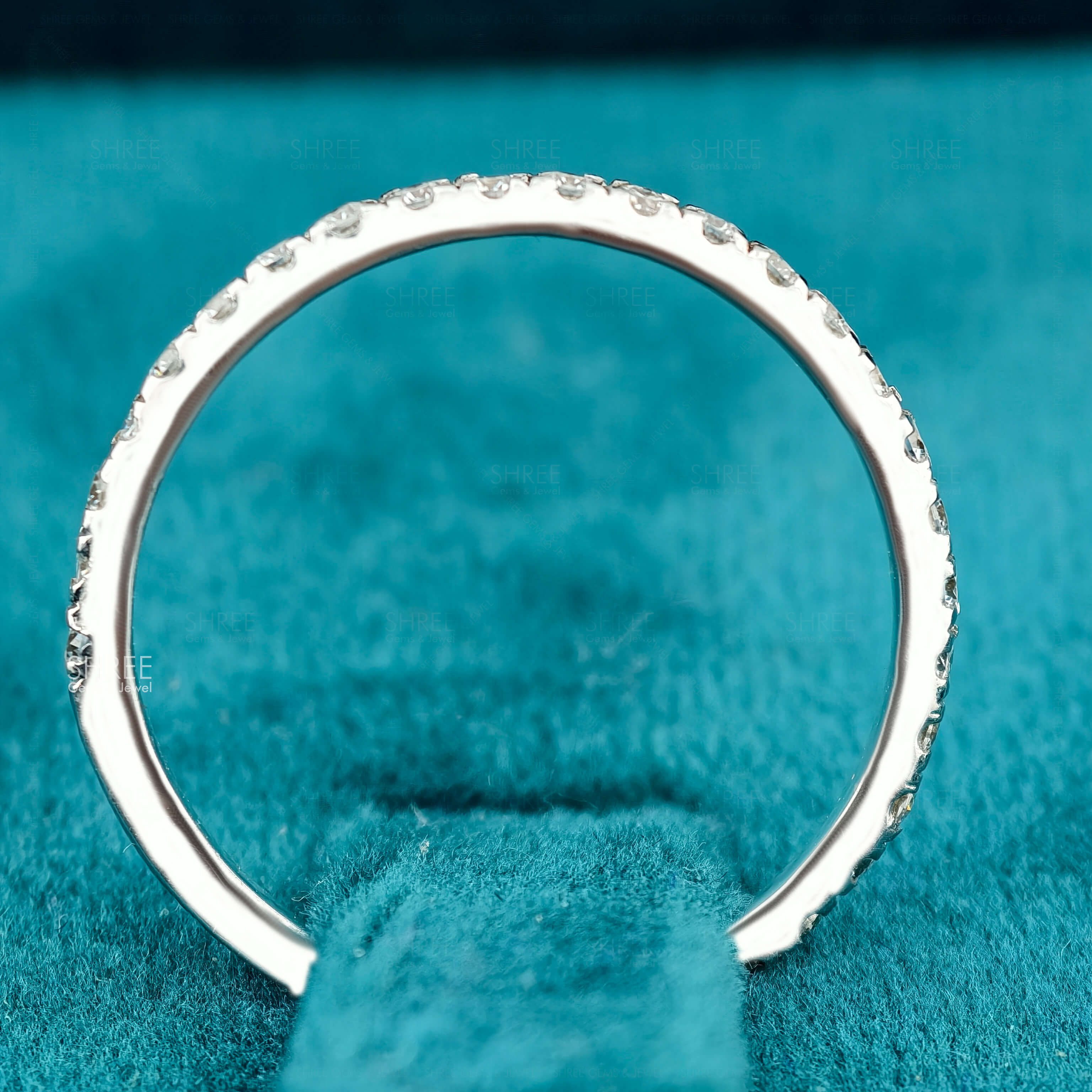 Full Band View of Round Shaped Lab Diamond Minimalist Eternity Ring