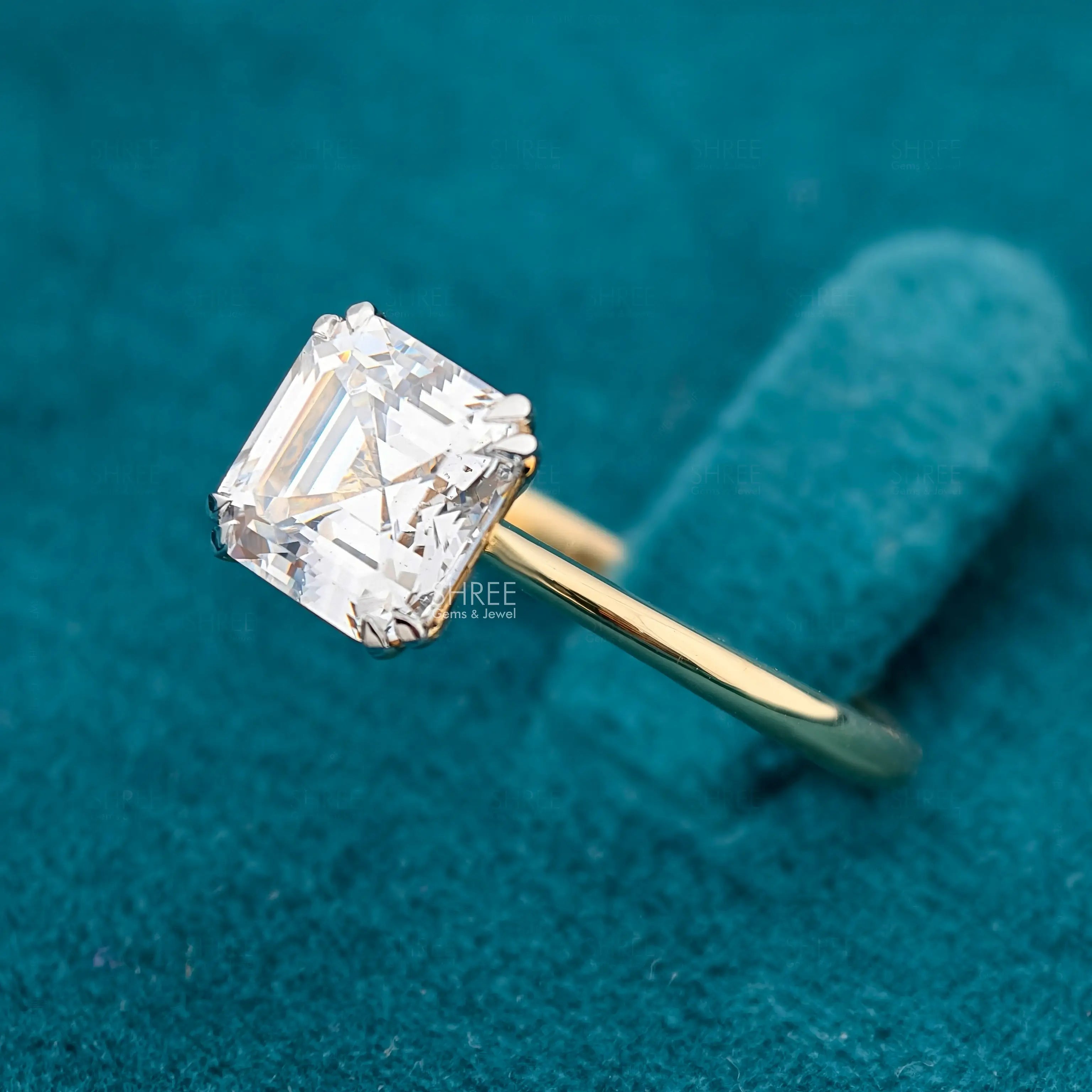 Side View of Solitaire Asscher Diamond Ring​