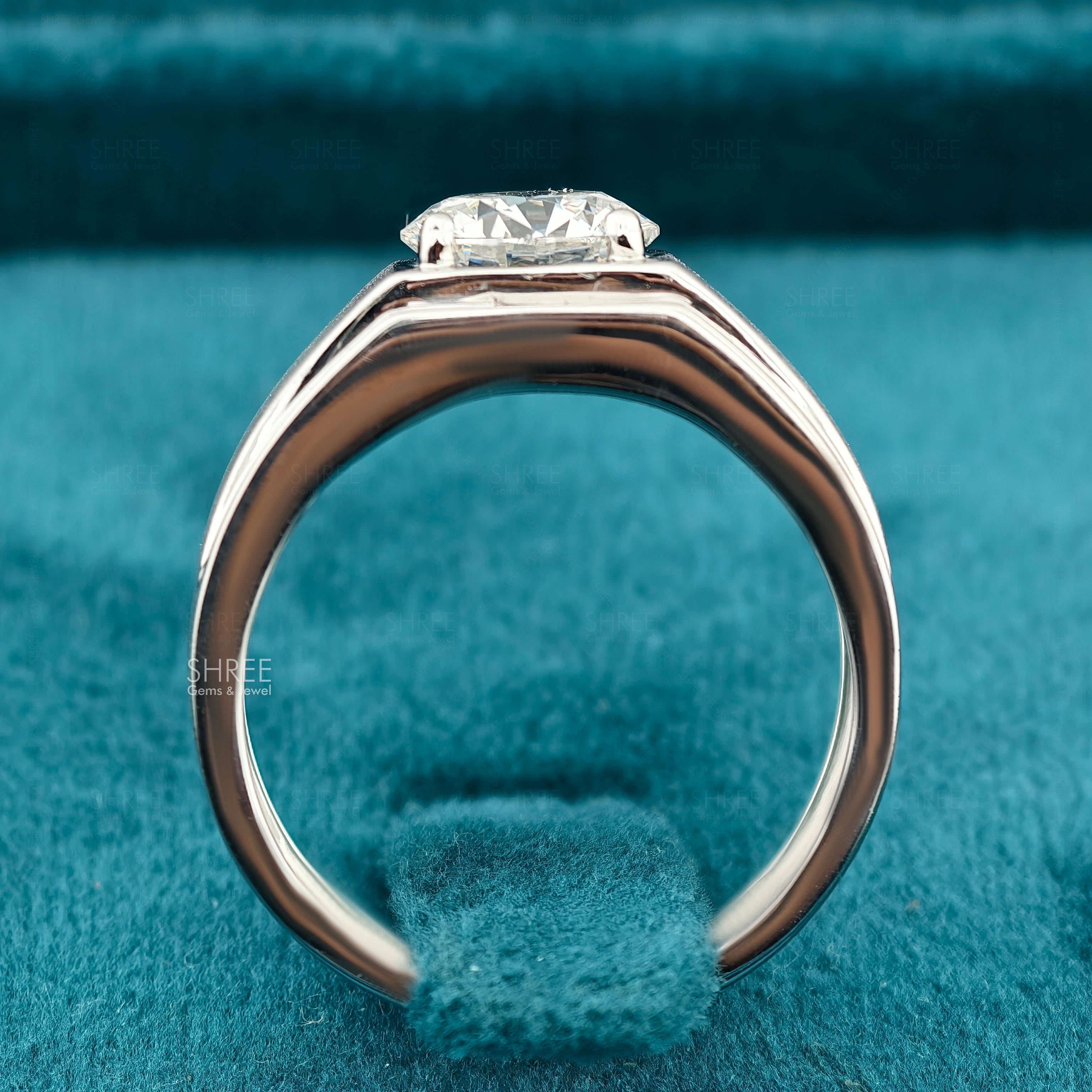 Top View of  2 Ct Round Solitaire Ring for Men​