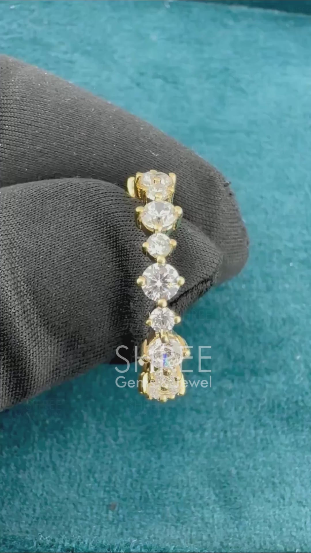 Video of Round Lab Grown Diamond Eternity Wedding Band