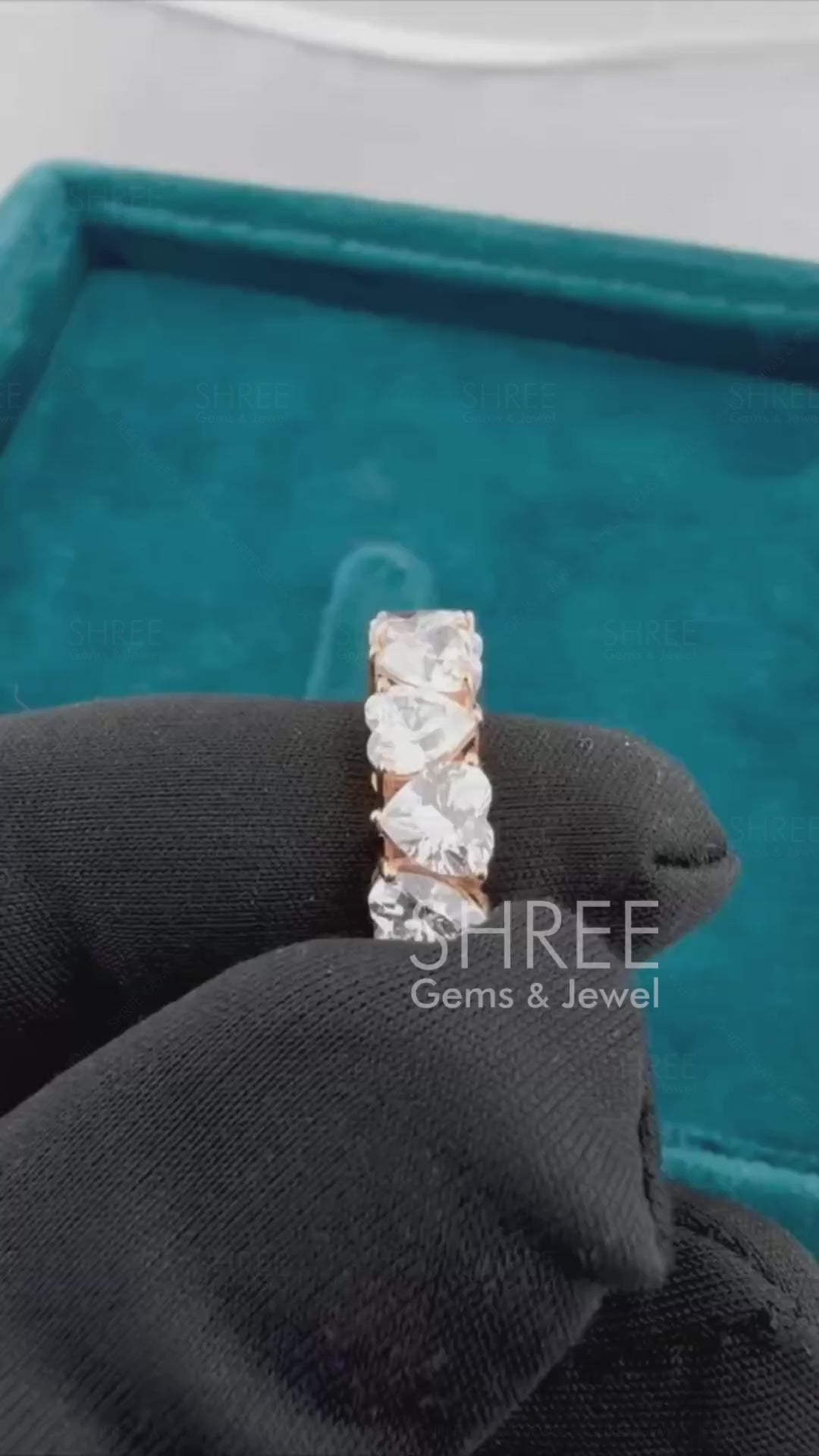 Video of 3.20 Ct Heart Cut Lab Grown Diamond Wedding Band for Women