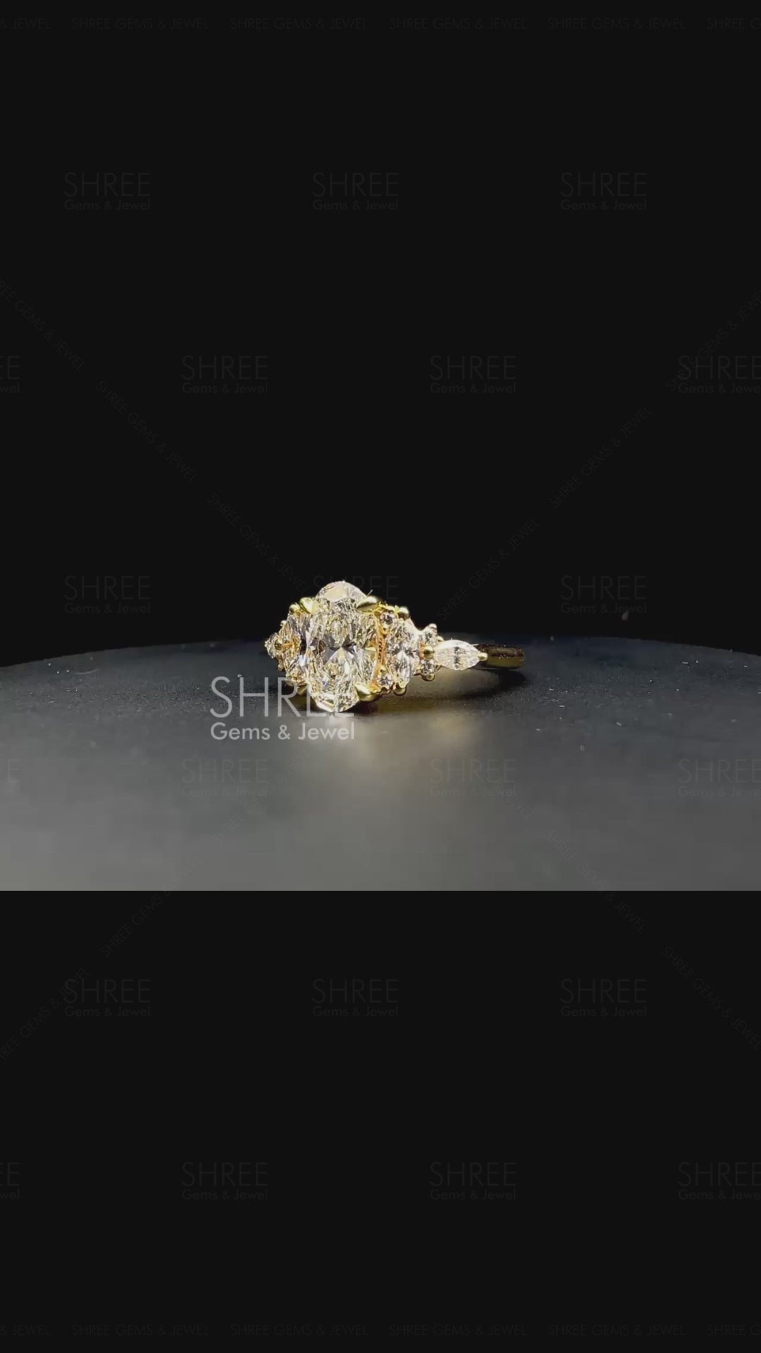 video of oval lab grown diamond engagement ring​
